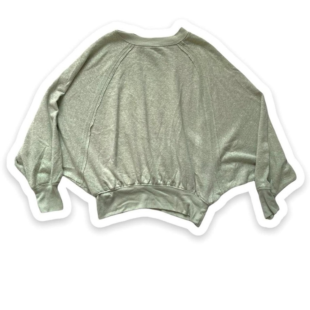 🍐pastel green sweater UO🍐